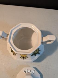 Johnson Bros Persian Garden Tea Set Tea Pot, Cream, Sugar Lid. No Chips Crazing