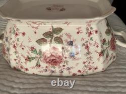 Johnson Bros Rose Chintz Large Covered Soup Tureen 15.5 Excellent Condiiton
