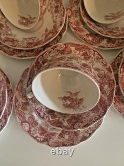 Johnson Bros STRAWBERRY FAIR Tea cups, saucers, and dessert, or bread plates