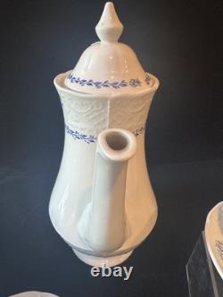 Johnson Bros Springfield Blue Flowers coffee service for 8 England Stoneware