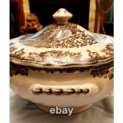 Johnson Bros. The Friendly Village Sugar Maple Soup Tureen