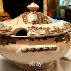 Johnson Bros. The Friendly Village Sugar Maple Soup Tureen