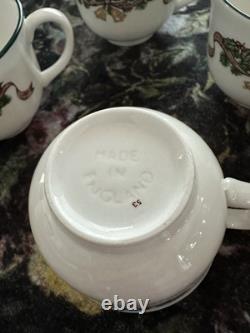 Johnson Bros Victorian Christmas Made In England 4 4 Piece Place Settings S&P