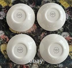 Johnson Bros Victorian Christmas Made In England 4 4 Piece Place Settings S&P