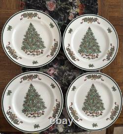 Johnson Bros Victorian Christmas Made In England 4 4 Piece Place Settings S&P