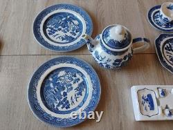 Johnson Bros White Dinnerware Set Lot Plates Bowls Vintage England