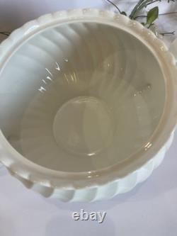 Johnson Bros White Regency Ironstone Swirled Tureen & Lid England Two Piece