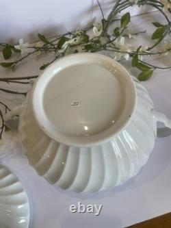 Johnson Bros White Regency Ironstone Swirled Tureen & Lid England Two Piece