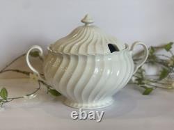 Johnson Bros White Regency Ironstone Swirled Tureen & Lid England Two Piece