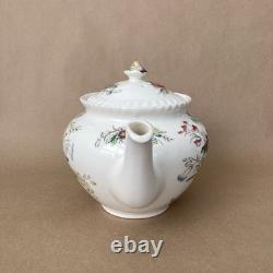 Johnson Bros Windsor Ware GARDEN BOUQUET Teapot Holds 4 Cups c. 1940-70