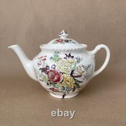 Johnson Bros Windsor Ware GARDEN BOUQUET Teapot Holds 4 Cups c. 1940-70