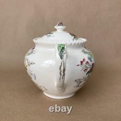 Johnson Bros Windsor Ware GARDEN BOUQUET Teapot Holds 4 Cups c. 1940-70