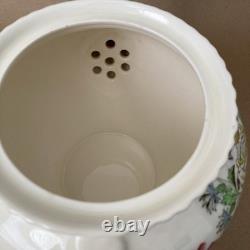 Johnson Bros Windsor Ware GARDEN BOUQUET Teapot Holds 4 Cups c. 1940-70