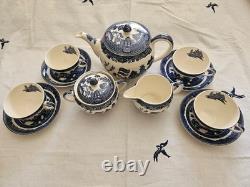 Johnson Brothers Blue Willow Vintage Original Blue Mark 13 Pc Tea Setmint