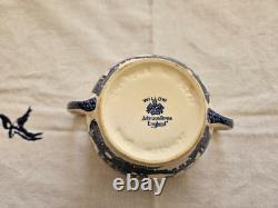 Johnson Brothers Blue Willow Vintage Original Blue Mark 13 Pc Tea Setmint