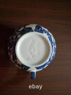 Johnson Brothers Blue Willow Vintage-sugar/creamer/ Gravy Boat/underplate/bowl