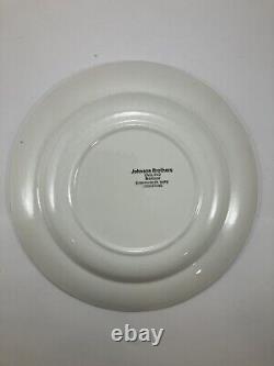 Johnson Brothers Bonjour 4 Dinner + 4 Bread Plates + 4 Bowls 12 pcs total