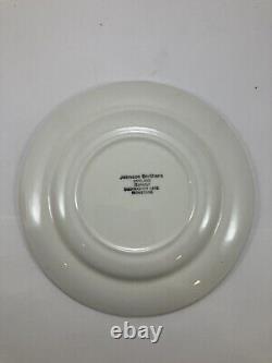 Johnson Brothers Bonjour 4 Dinner + 4 Bread Plates + 4 Bowls 12 pcs total