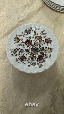 Johnson Brothers Bros Staffordshire Bouquet 35pc Dinner Plates, Tea cups, Saucer