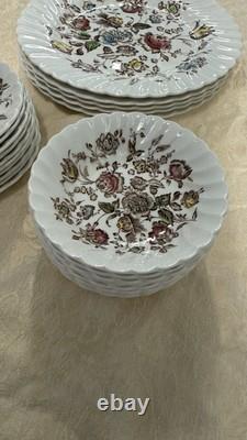 Johnson Brothers Bros Staffordshire Bouquet 35pc Dinner Plates, Tea cups, Saucer