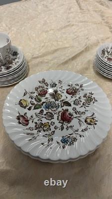 Johnson Brothers Bros Staffordshire Bouquet 35pc Dinner Plates, Tea cups, Saucer