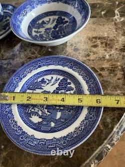 Johnson Brothers Classic Willow Blue Serves Twelve Place Settings/60 Pcs England