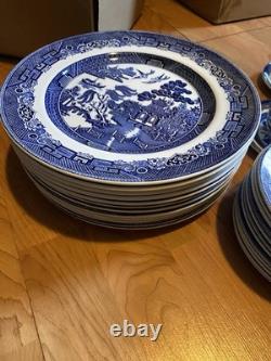 Johnson Brothers Classic Willow Blue Serves Twelve Place Settings/60 Pcs England