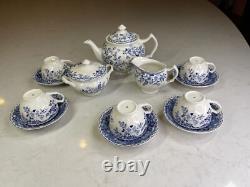Johnson Brothers Devon Cottage Blue 13-Piece Tea Set Teapot Cups & Saucers