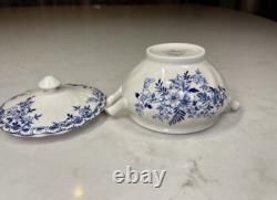 Johnson Brothers Devon Cottage Blue 13-Piece Tea Set Teapot Cups & Saucers