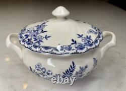 Johnson Brothers Devon Cottage Blue 13-Piece Tea Set Teapot Cups & Saucers