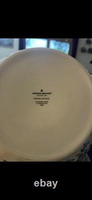 Johnson Brothers Devon Cottage Blue & White Floral Ceramic serving Bowl