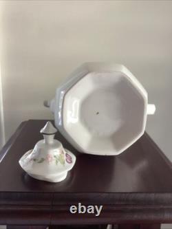 Johnson Brothers Fresh Fruit Coffee/Tea Set. 1990s. Made In England. Pristine