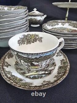 Johnson Brothers Friendly Village China 47 Piece Set