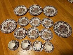 Johnson Brothers His Majesty Fall Thanksgiving Set Dinner Mugs Plates 19 Piece