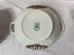 Johnson Brothers His Majesty Soup Tureen WithLid & Ladle