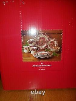 Johnson Brothers His Majesty Turkey Dinnerware 16 pieces, New in Box