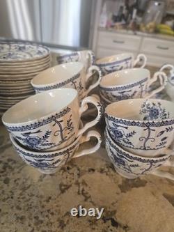 Johnson Brothers Indies Vintage Dinnerware Set