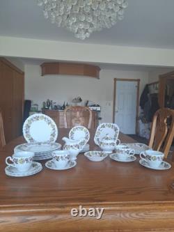 Johnson Brothers Ironstone Vintage Fairwood Floral Pattern 33 Piece Grouping