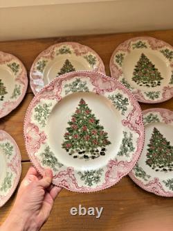 Johnson Brothers Old Britain Castles Christmas Green Tree Dinner Plate 10.5 Eng