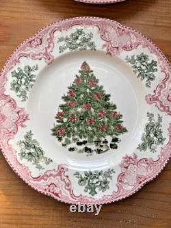 Johnson Brothers Old Britain Castles Christmas Green Tree Dinner Plate 10.5 Eng
