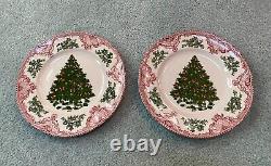 Johnson Brothers Old Britain Castles Christmas Tree Dinner Plates 10.5 Set of 2