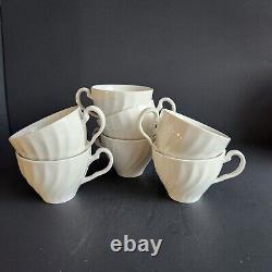 Johnson Brothers Regency Ceramic Teapot with 6 Cups 7 Piece Set, England Made