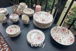 Johnson Brothers Rose Chintz Ironstone made in England 24 Piece Black Label O1