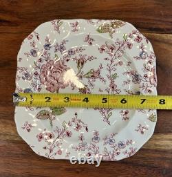 Johnson Brothers Rose Chintz Ironstone made in England 24 Piece Black Label O1