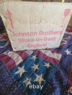 Johnson Brothers Rose Chintz pattern 4 Person Iced Tea Set New Original Box