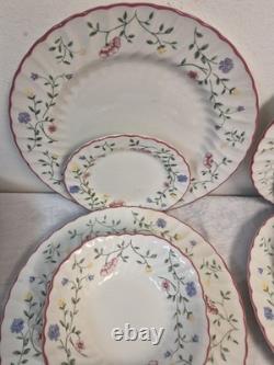 Johnson Brothers SUMMER CHINTZ Set of 20 Pc Dinner Set SERVICE FOR 4