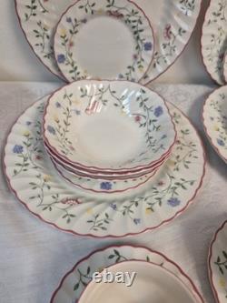 Johnson Brothers SUMMER CHINTZ Set of 20 Pc Dinner Set SERVICE FOR 4