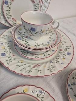 Johnson Brothers SUMMER CHINTZ Set of 20 Pc Dinner Set SERVICE FOR 4