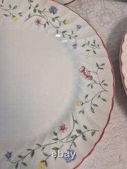 Johnson Brothers SUMMER CHINTZ Set of 20 Pc Dinner Set SERVICE FOR 4