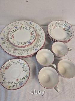 Johnson Brothers SUMMER CHINTZ Set of 20 Pc Dinner Set SERVICE FOR 4